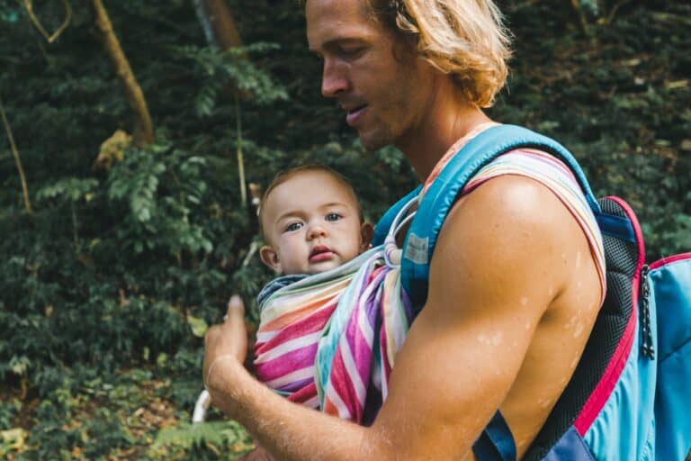 organic baby carrier father and daughter.
